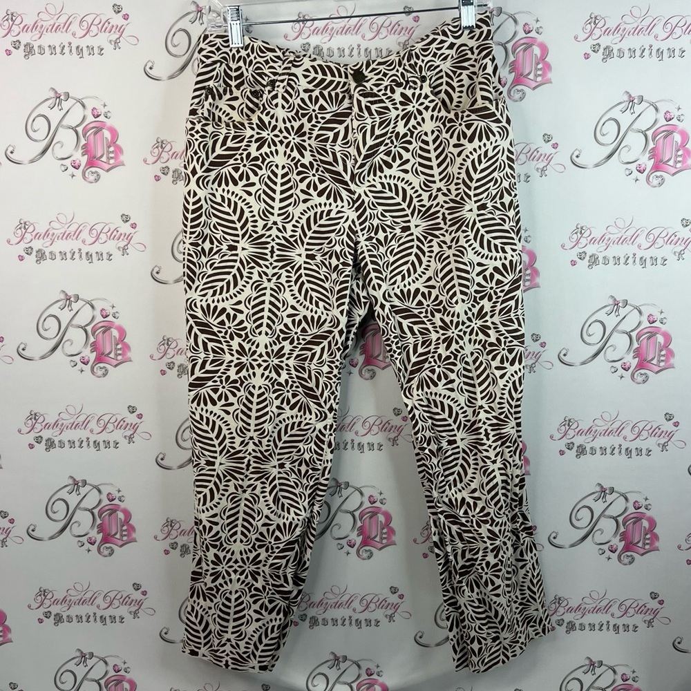 Jones New York sport capri pants swirl floral Brown and White Patterned Pants